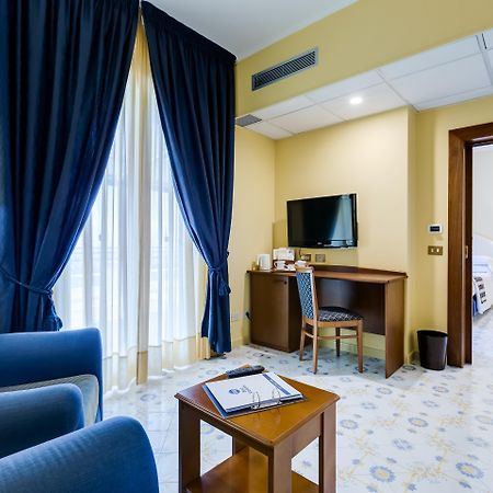 Best Western Hotel La Solara Sorrento Exterior foto