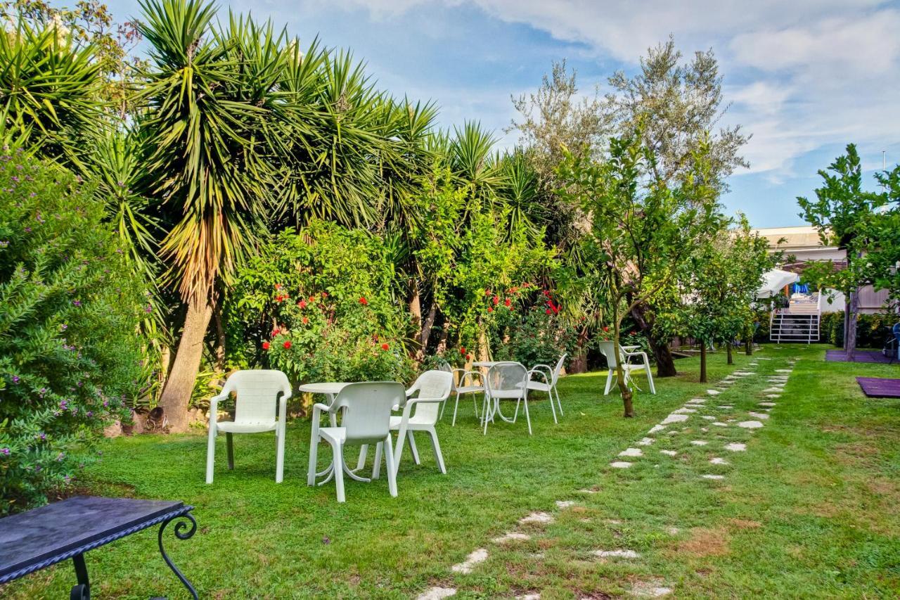Best Western Hotel La Solara Sorrento Exterior foto